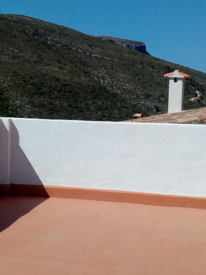 Tranquil Spanish Mountain Retreat Benirrama Buitenkant foto